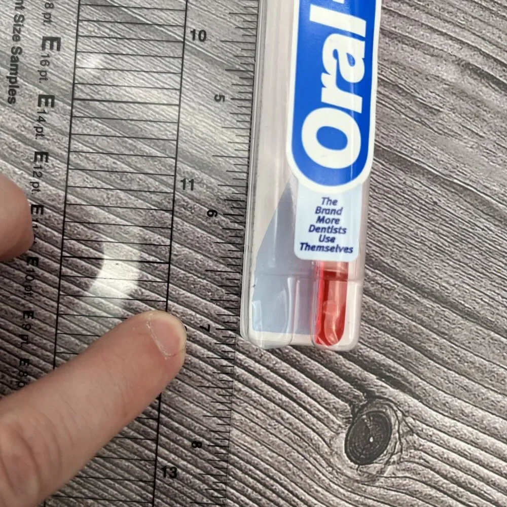 VTG Oral-B P-60 Toothbrush 1998 USA Soft End-Round Bristles 4-ROW 8in TALL RED